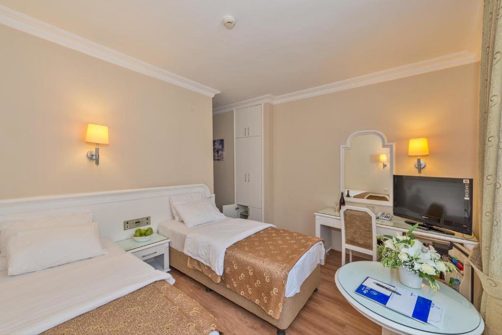 Fuar Hotel 2