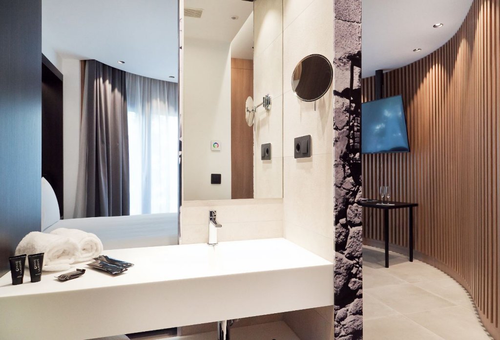 Rusticae Hotel Vila Arenys 11