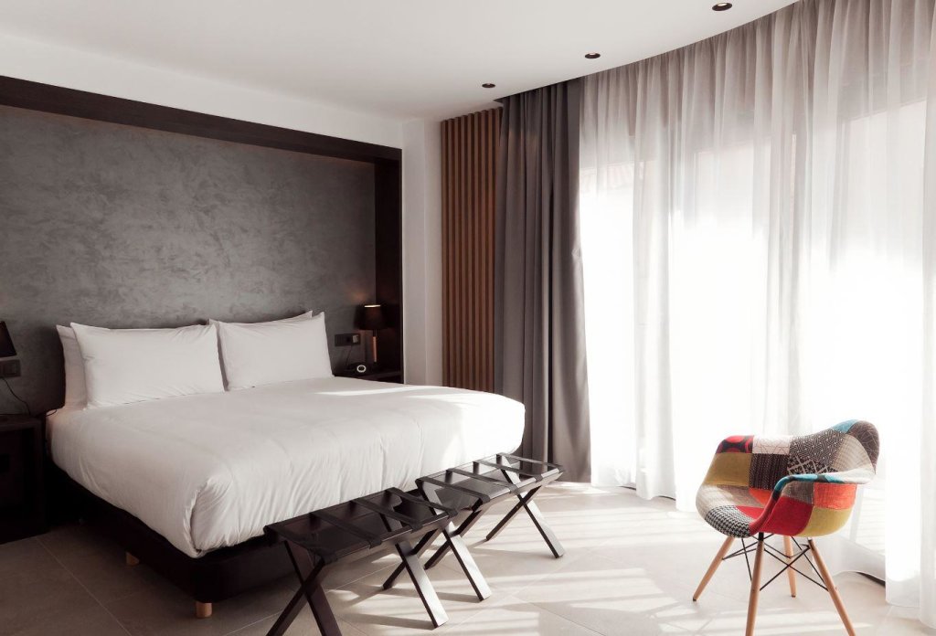 Rusticae Hotel Vila Arenys 5