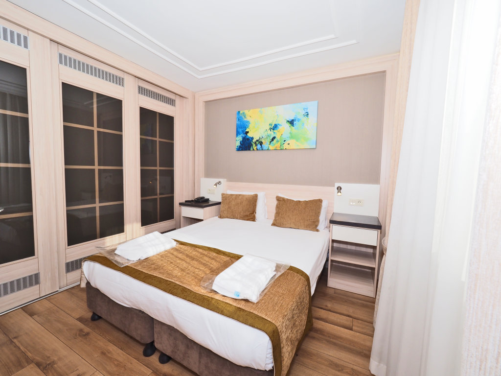 Bulvar Palas & Spa Old City Hotel 3