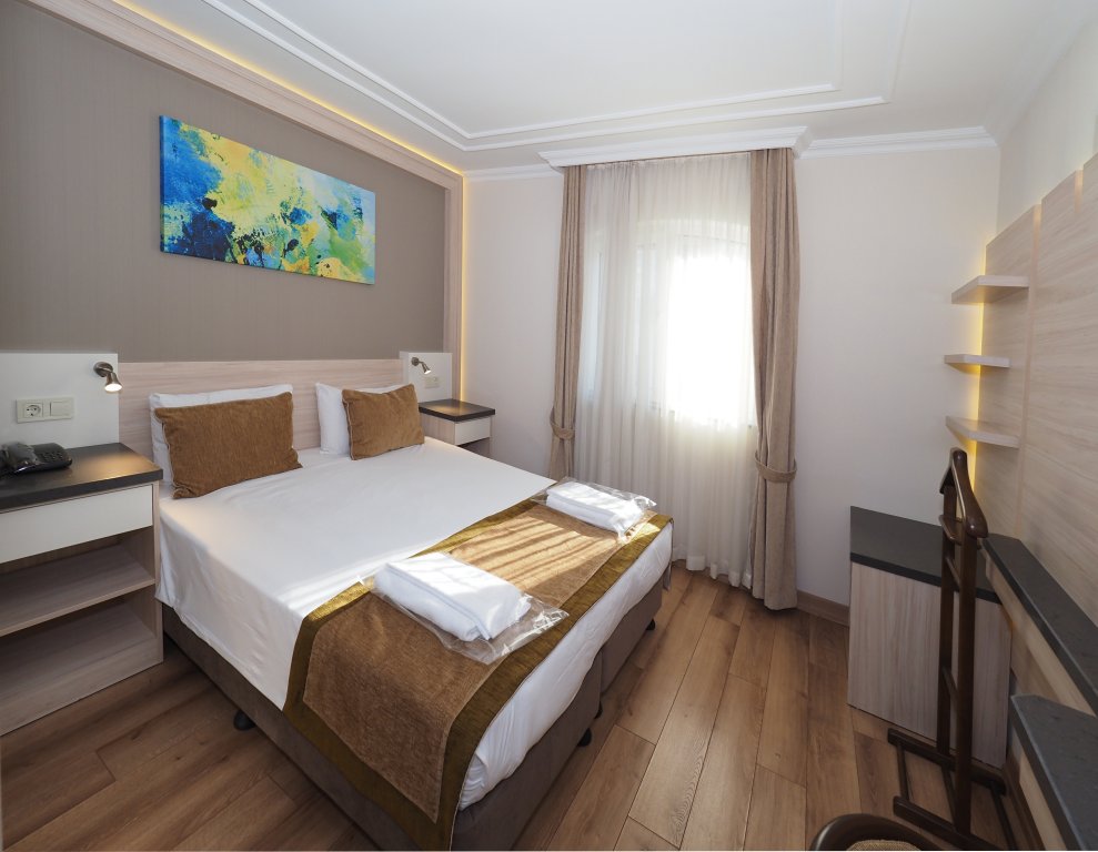 Bulvar Palas & Spa Old City Hotel 5