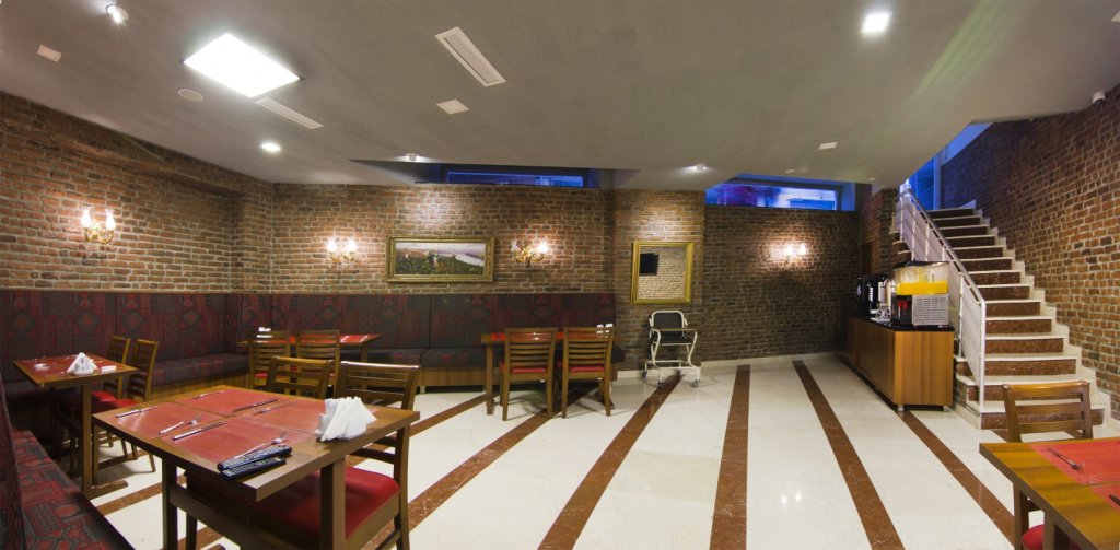 Aprilis Hotel - Special class 16