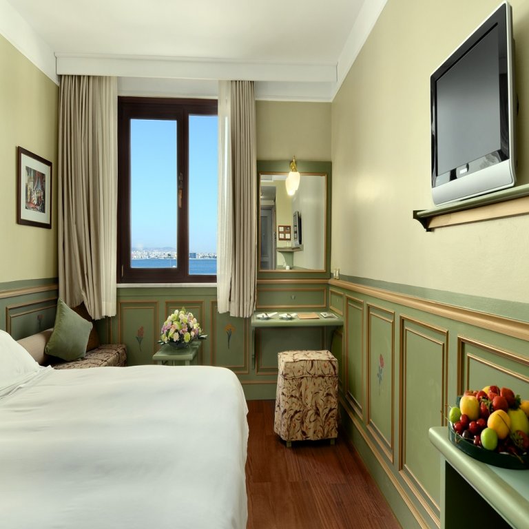 Armada Istanbul Old City Hotel 13