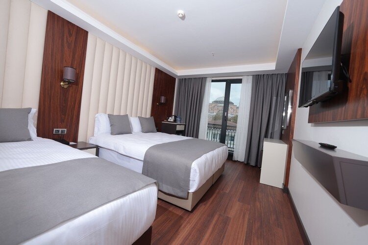 Shining Star Hotel 1