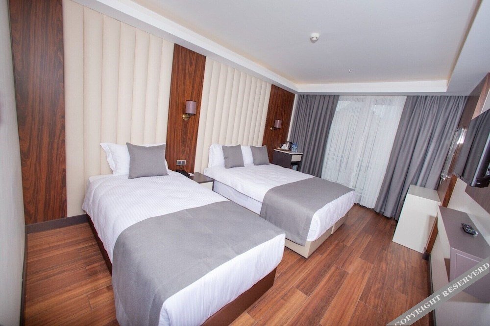 Shining Star Hotel 22