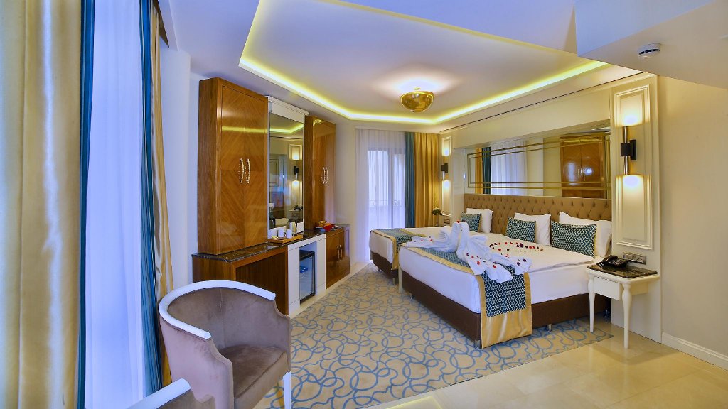 Beethoven Premium Hotel 12