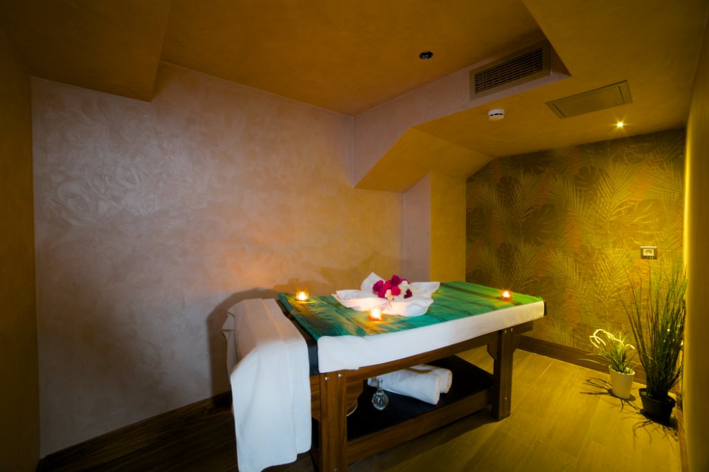 Beethoven Premium Hotel 8