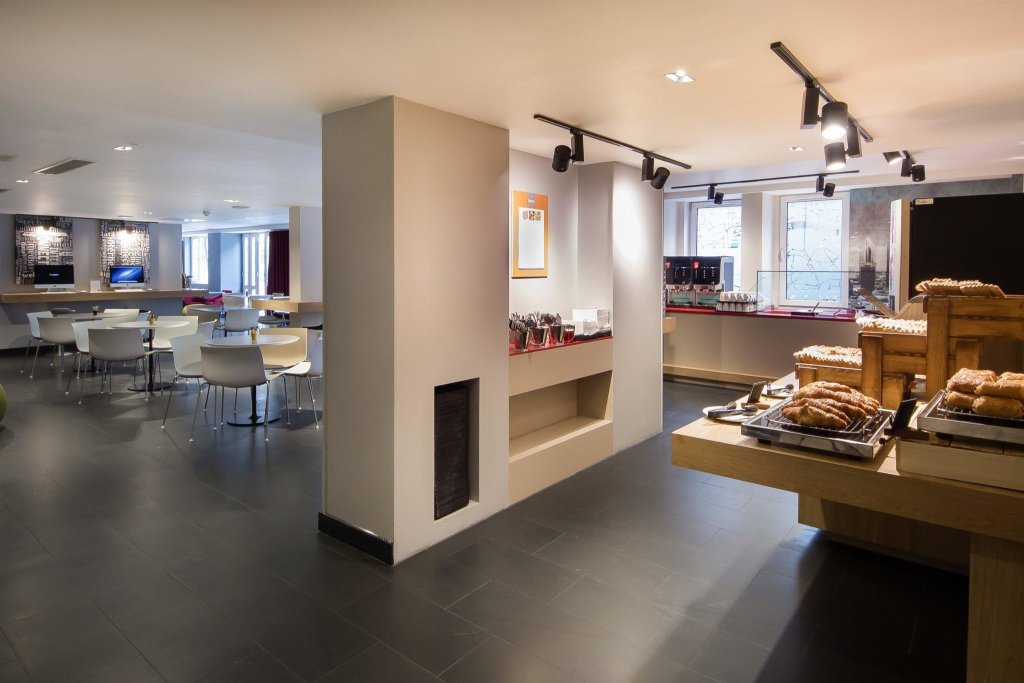 Holiday Inn Express London - Southwark, an IHG Hotel 11