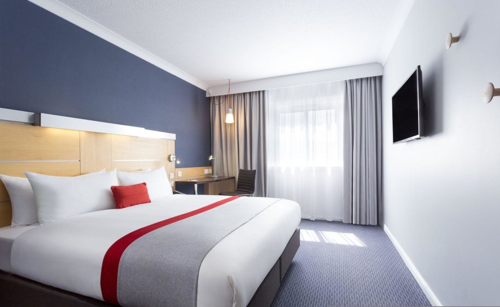 Holiday Inn Express London - Southwark, an IHG Hotel 16