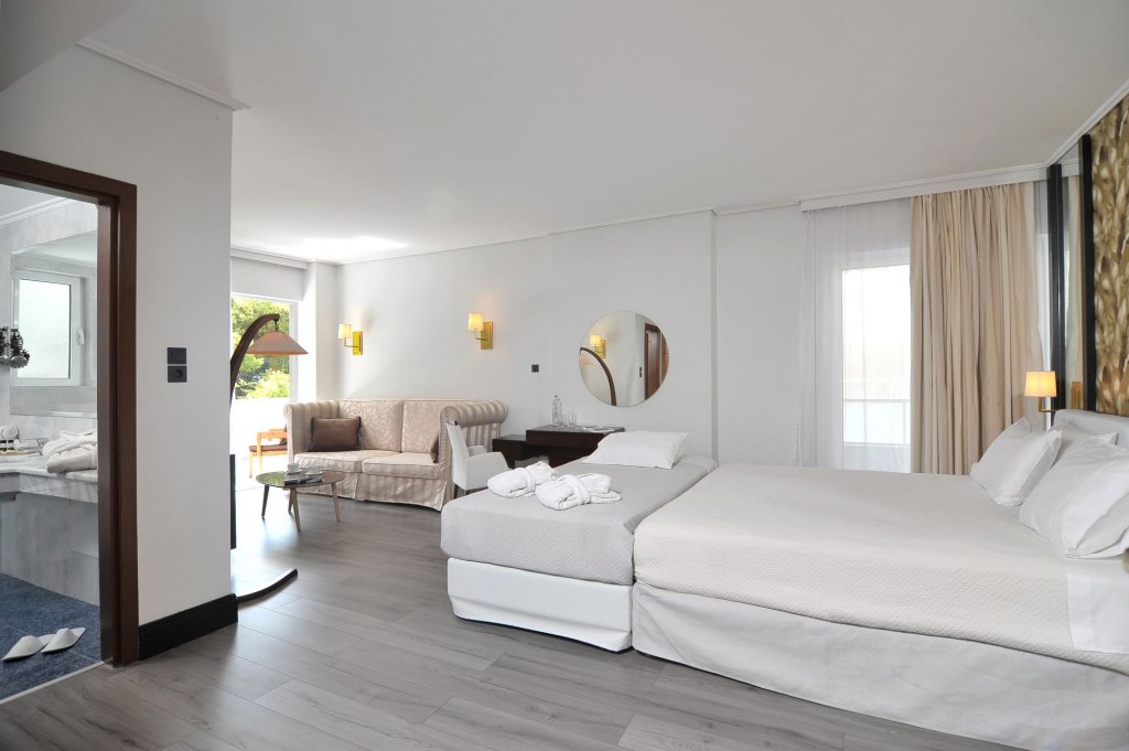 Athenian Riviera Hotel & Suites 6