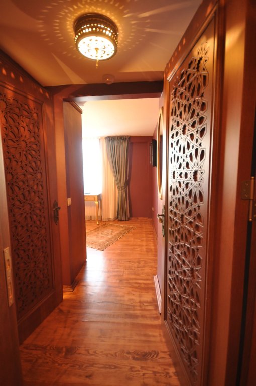 Merial Hotel 10