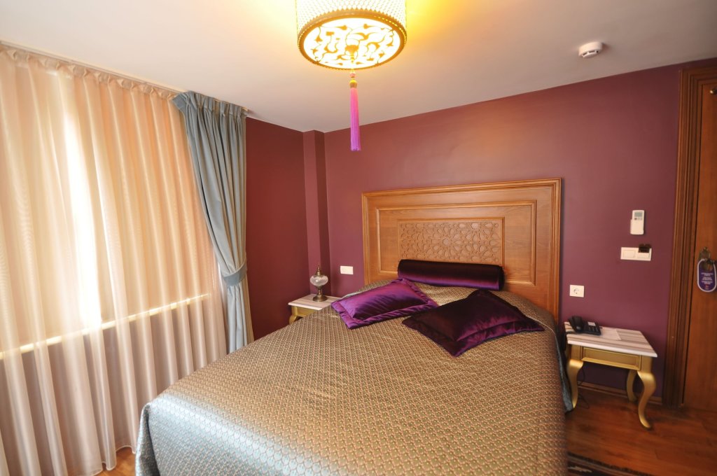 Merial Hotel 19
