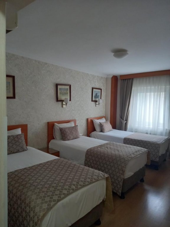 Grand Ons Hotel 10