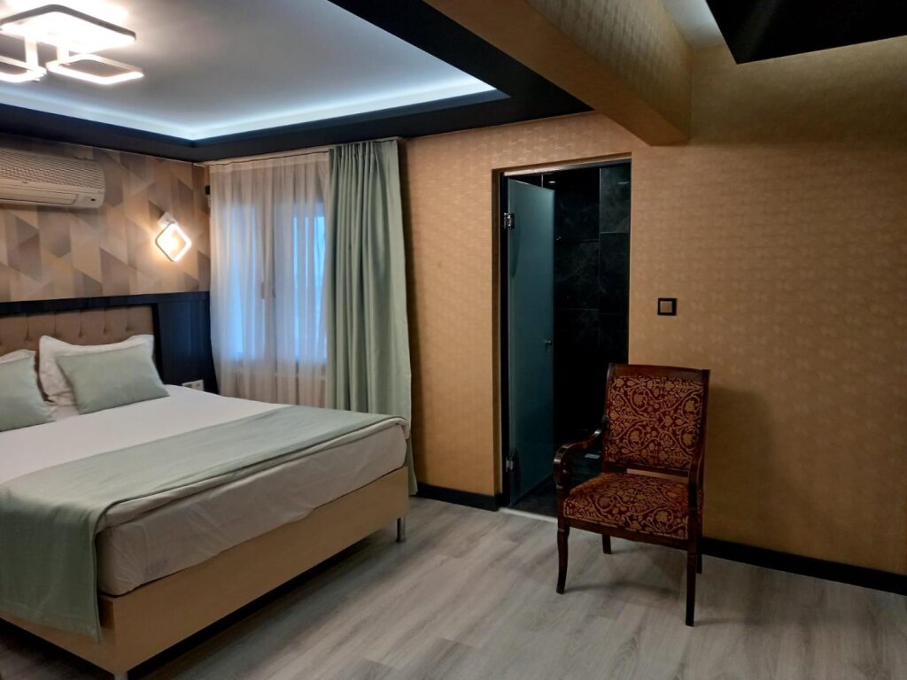 Grand Ons Hotel 13