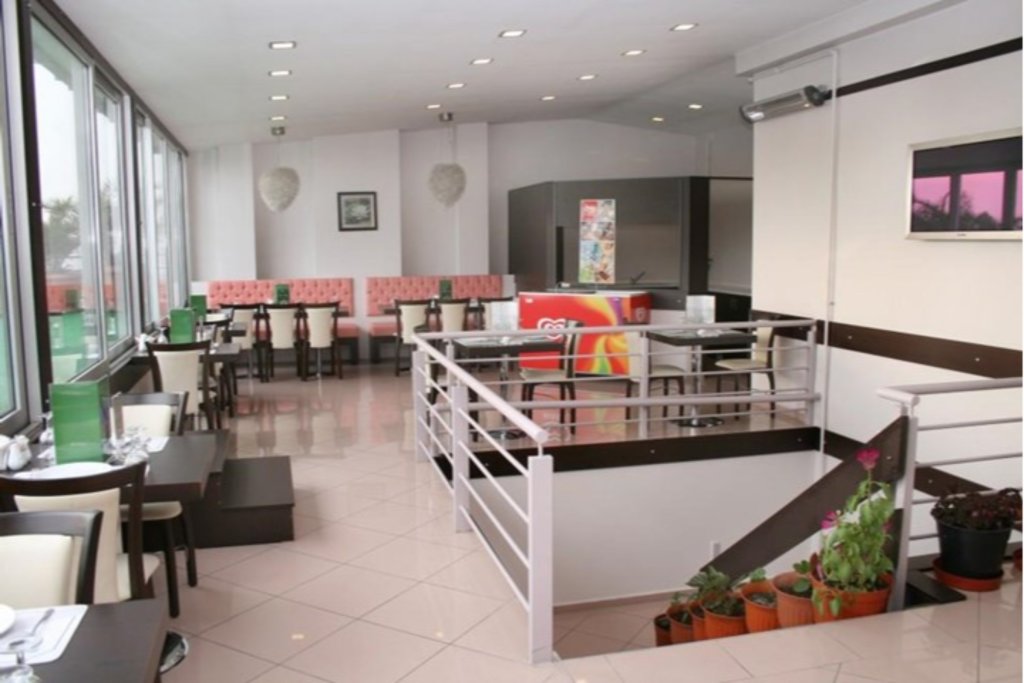 Grand Ons Hotel 20
