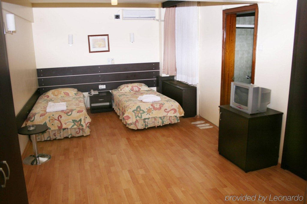 Grand Ons Hotel 6