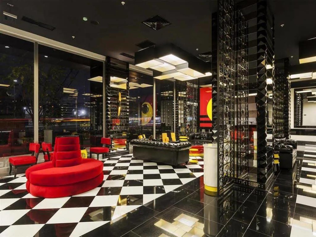 Ramada Encore by Wyndham Istanbul Sisli 12