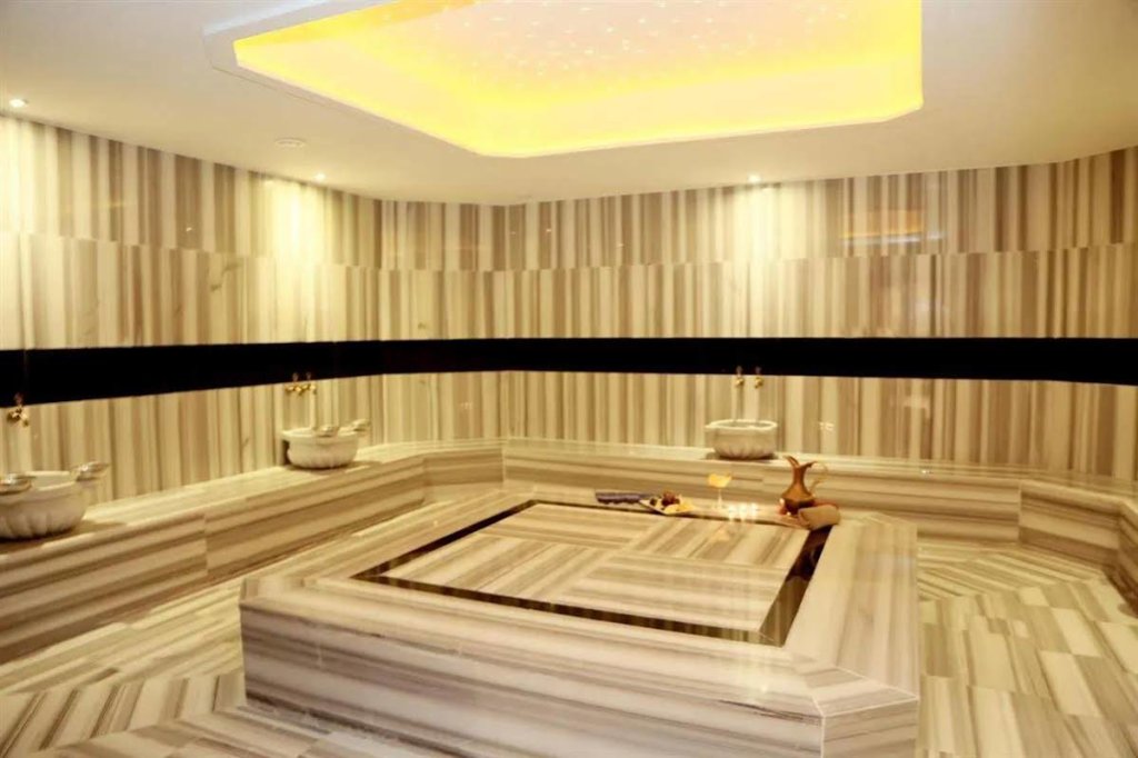 Ramada Encore by Wyndham Istanbul Sisli 13