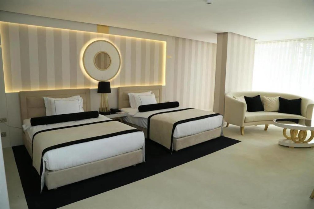 Ramada Encore by Wyndham Istanbul Sisli 3