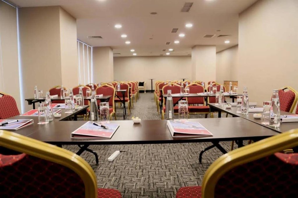 Ramada Encore by Wyndham Istanbul Sisli 7