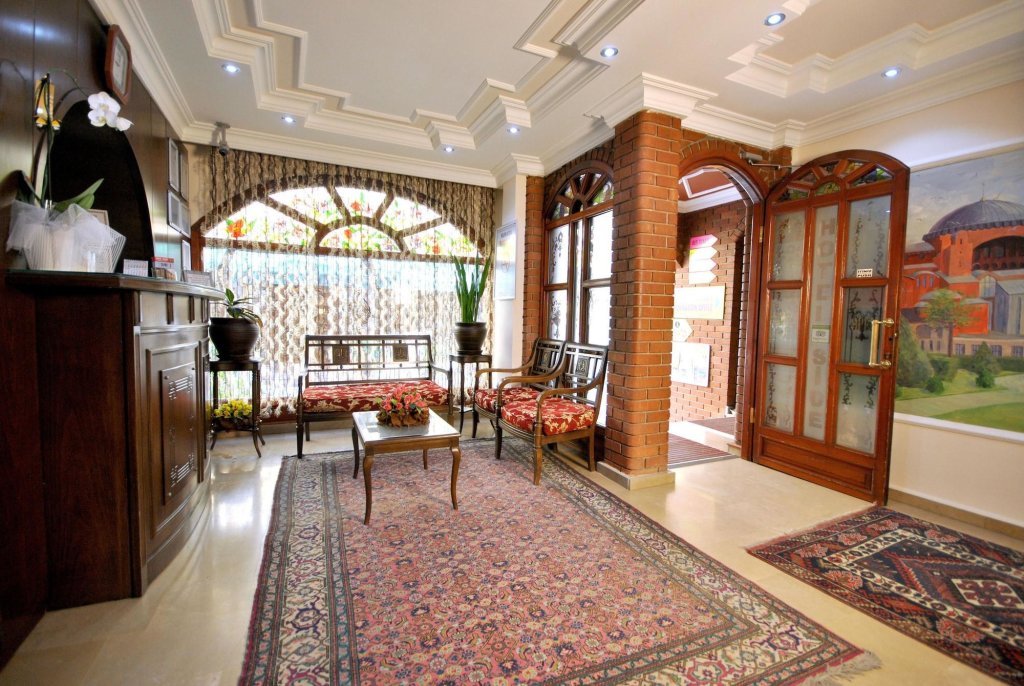Side Hotel 9
