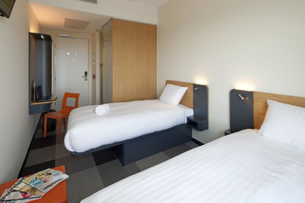 easyHotel Amsterdam Zaandam 18