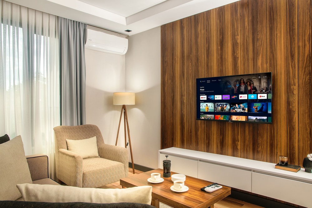 La Mia Suites 24