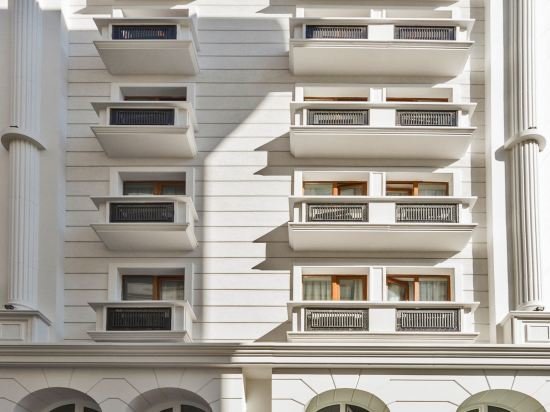 Escardin Hotel 12