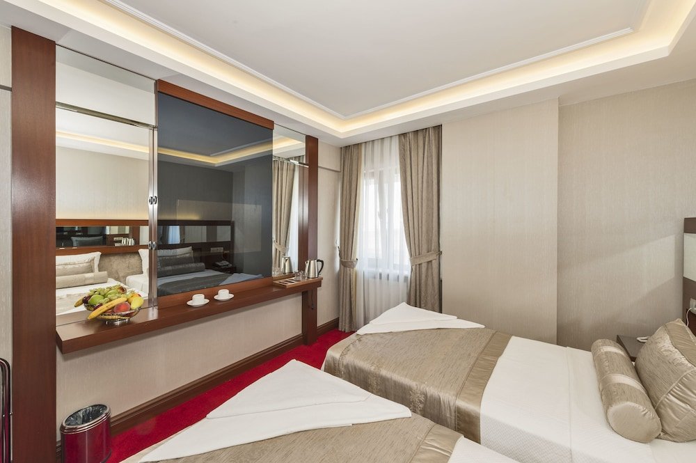 Escardin Hotel 5