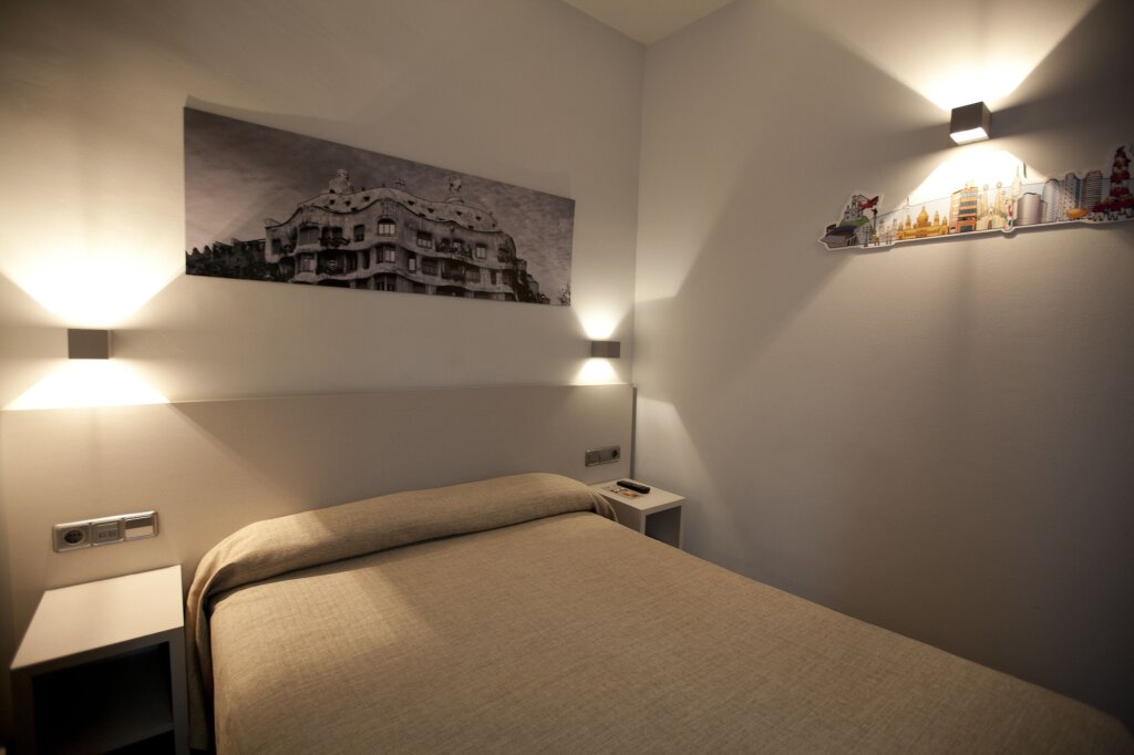 Ciutat de Sant Adria 9