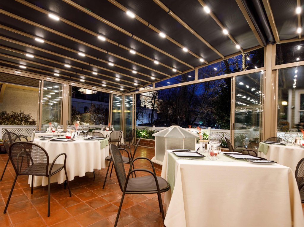 Hagia Sofia Mansions Istanbul, Curio Collection by Hilton 12