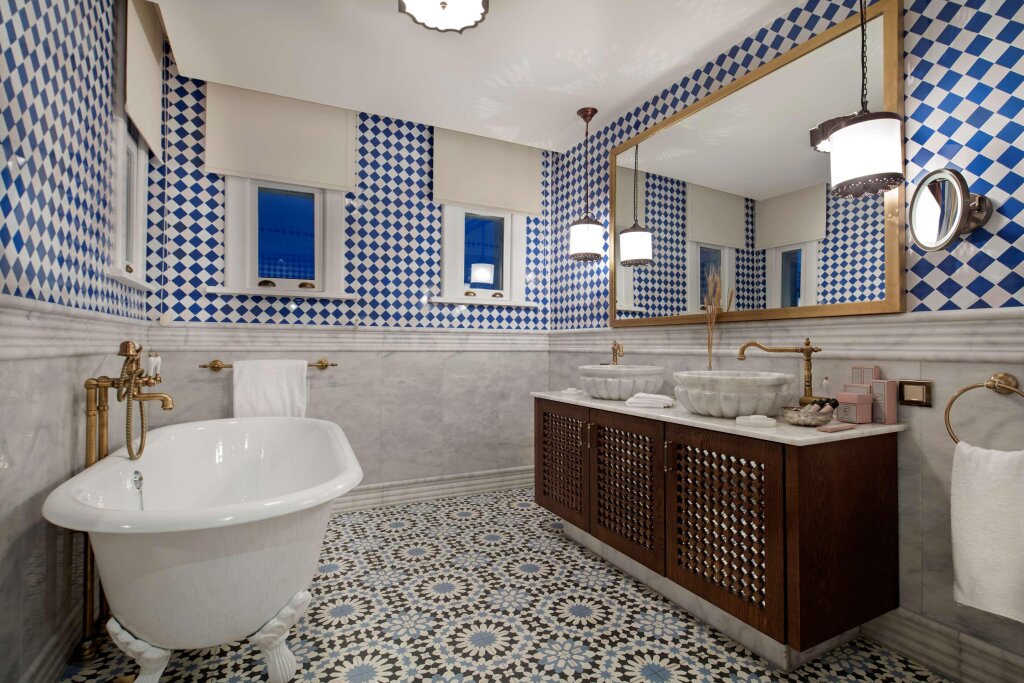 Hagia Sofia Mansions Istanbul, Curio Collection by Hilton 9
