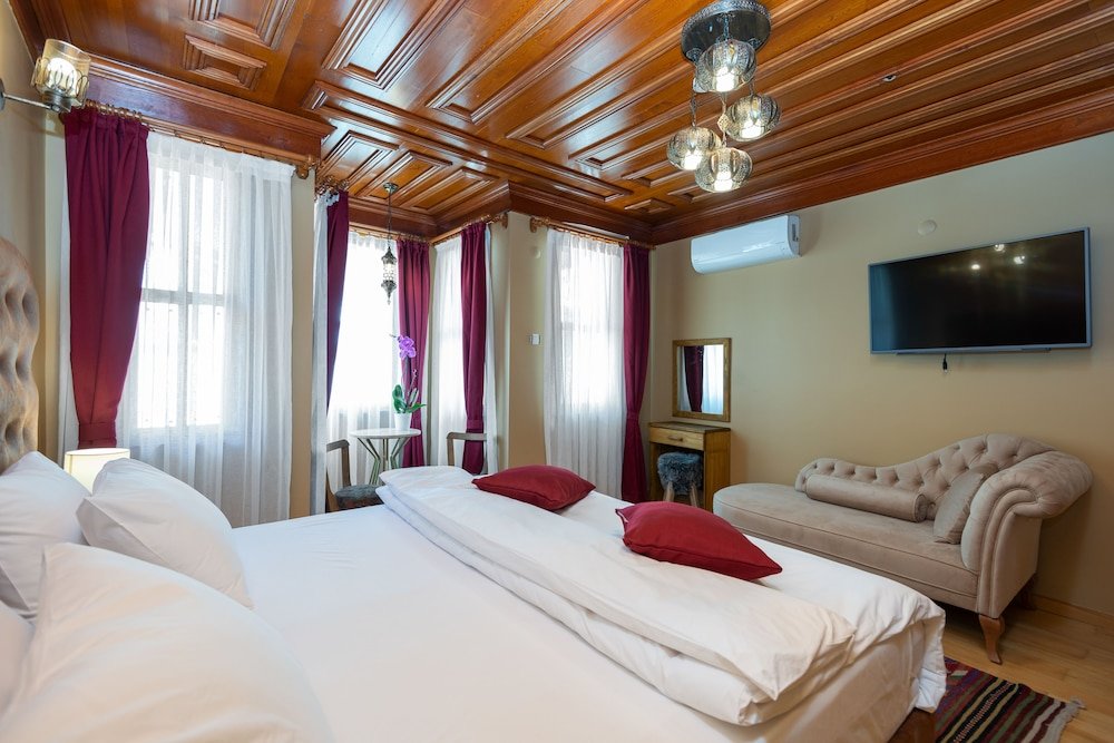 Wonder Wood Hotel 23