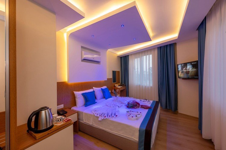 Diamond luxury Hotel 10