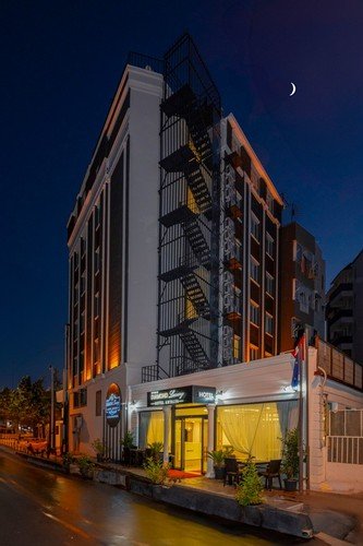 Diamond luxury Hotel 4