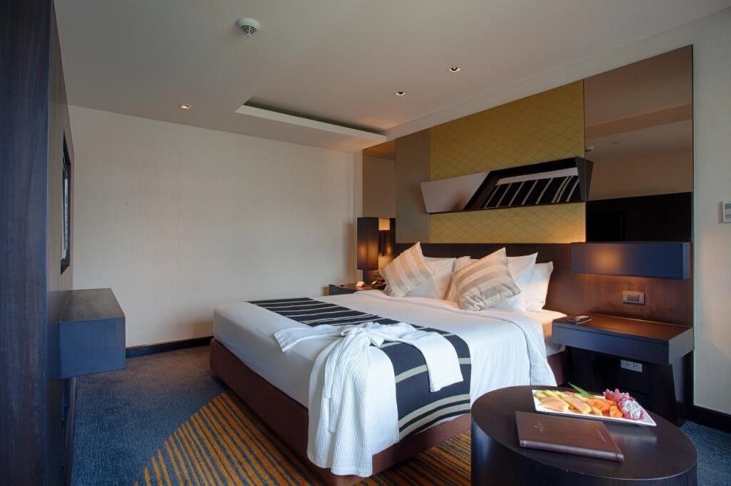 Golden Tulip Mandison Suites 4