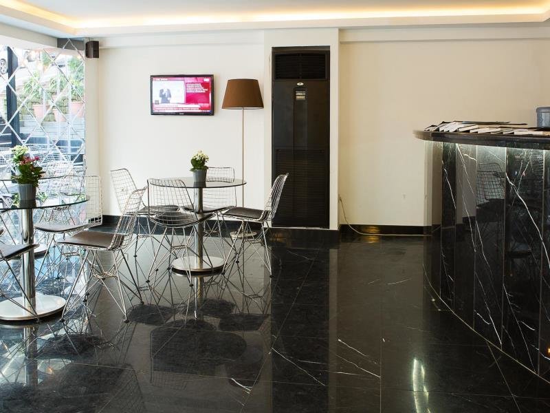 Semsan Hotel 13