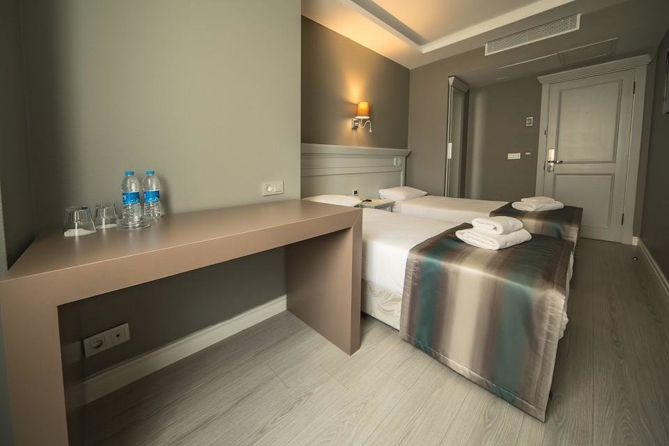 Semsan Hotel 8