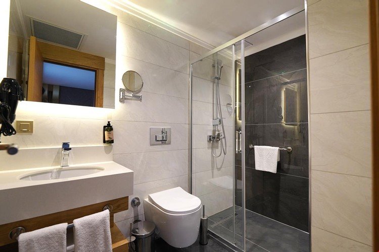 Days Inn by Wyndham Istanbul Bomonti 3
