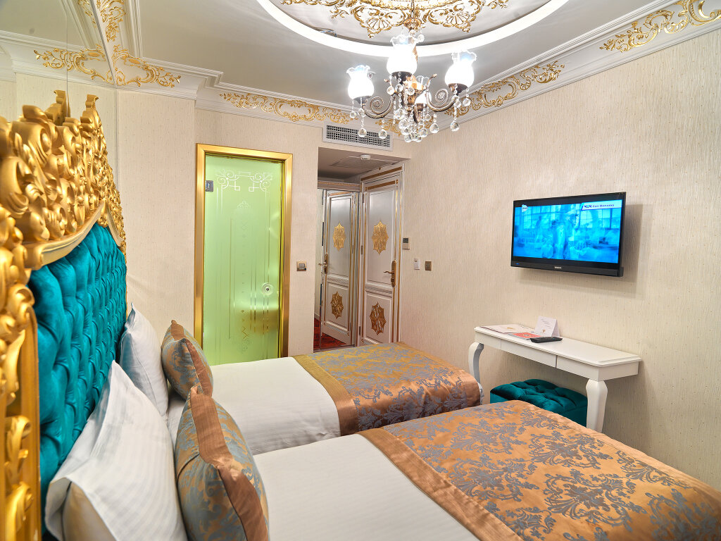 White Monarch Hotel 21