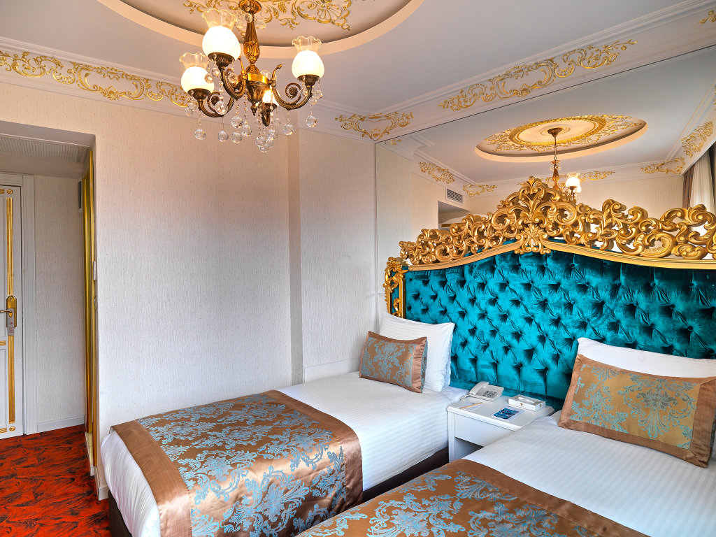 White Monarch Hotel 22