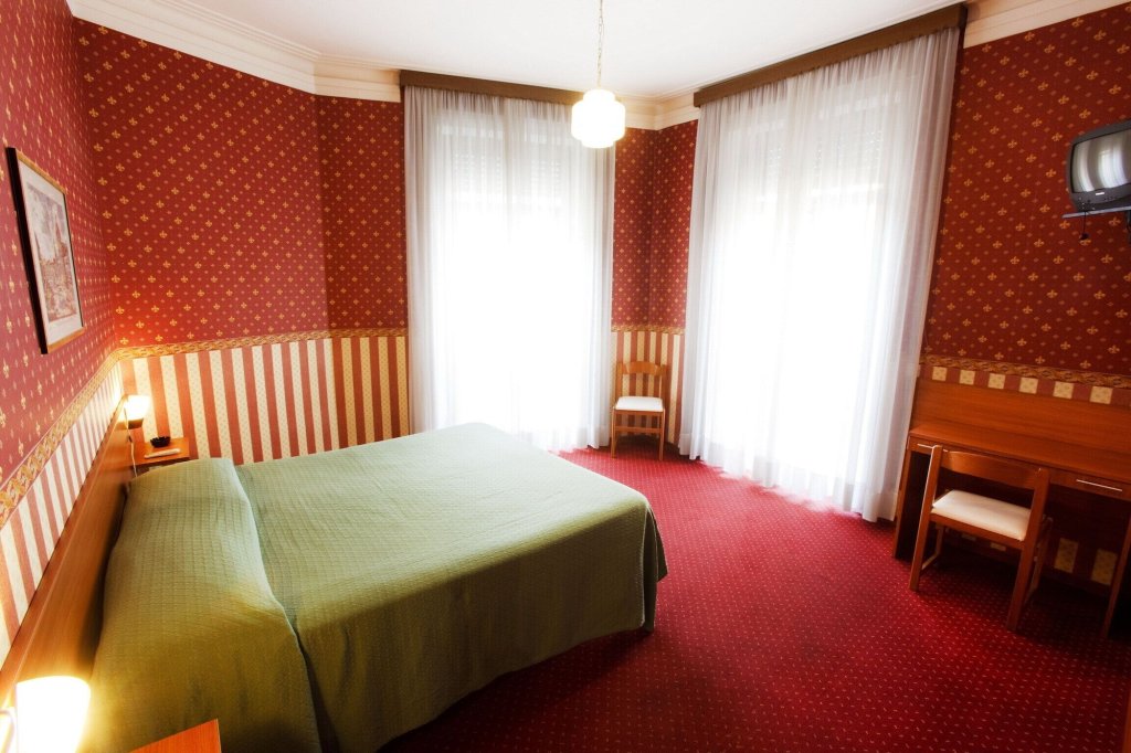 Hotel Adriatic 21