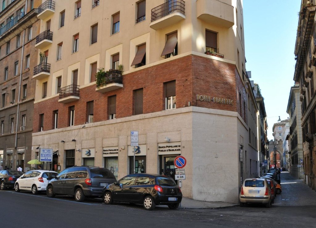Hotel Adriatic 8