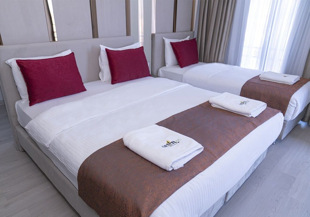Cetin Port Hotel 10