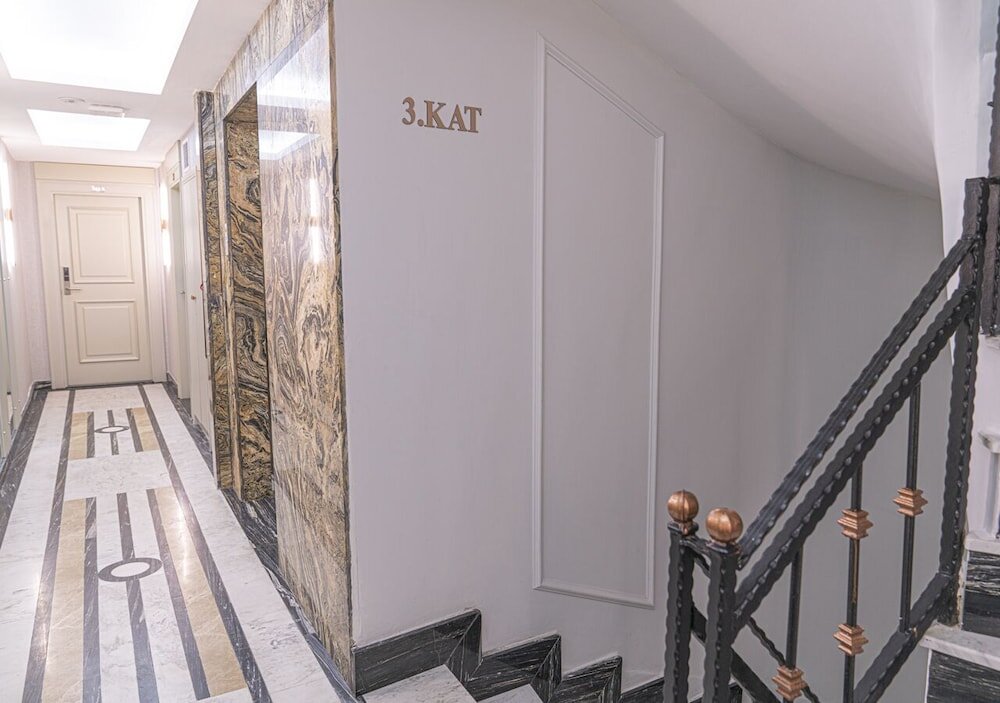 Cetin Port Hotel 17