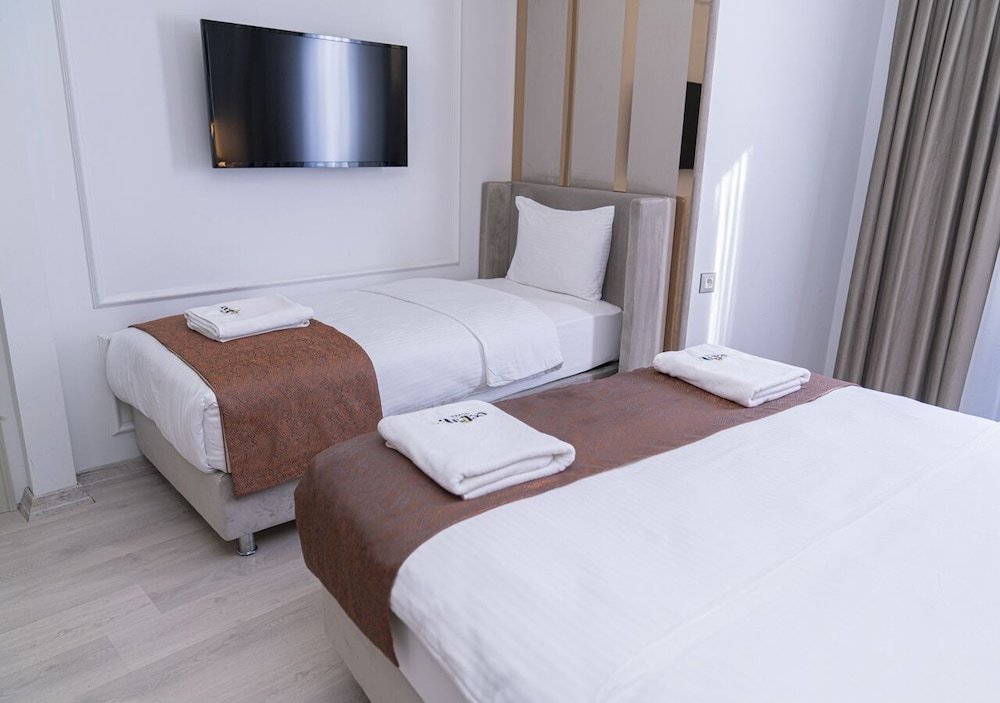 Cetin Port Hotel 9