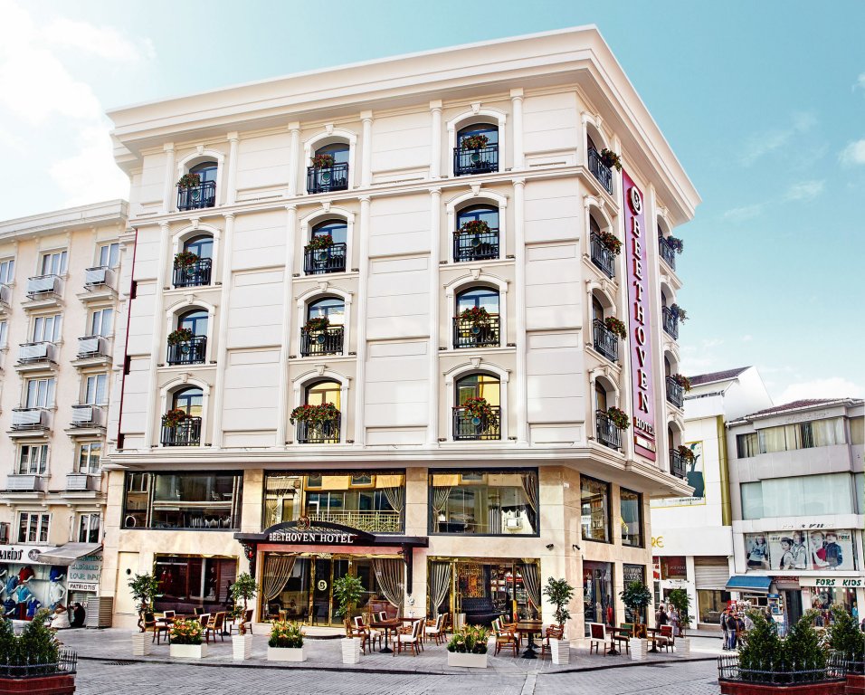 Beethoven Hotel 8