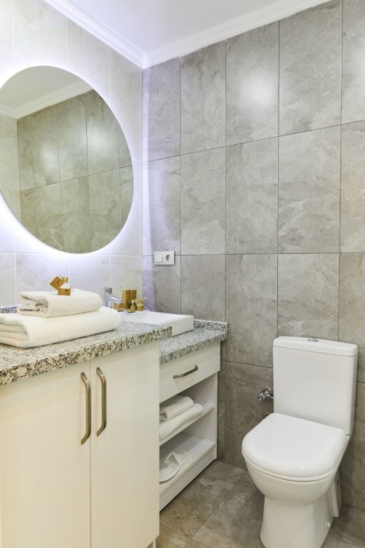 All Seasons Suites 1