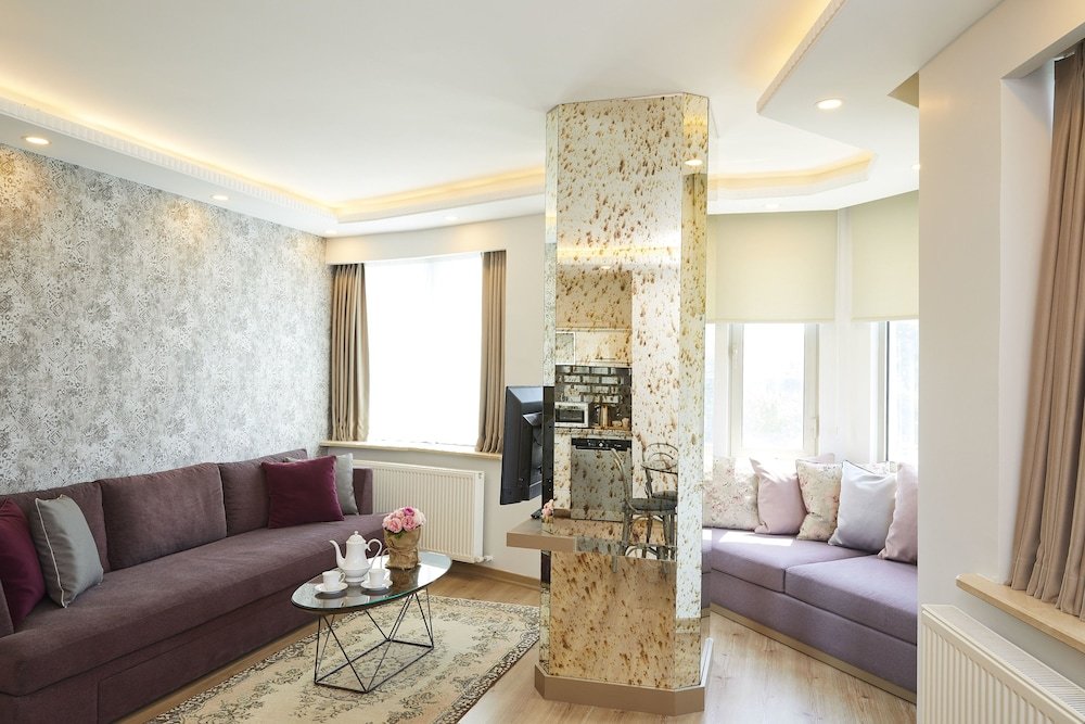 All Seasons Suites 3