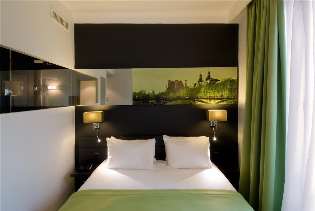 Hotel Bailli de Suffren 15